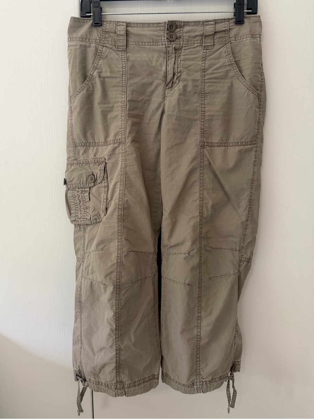 Gap Capris